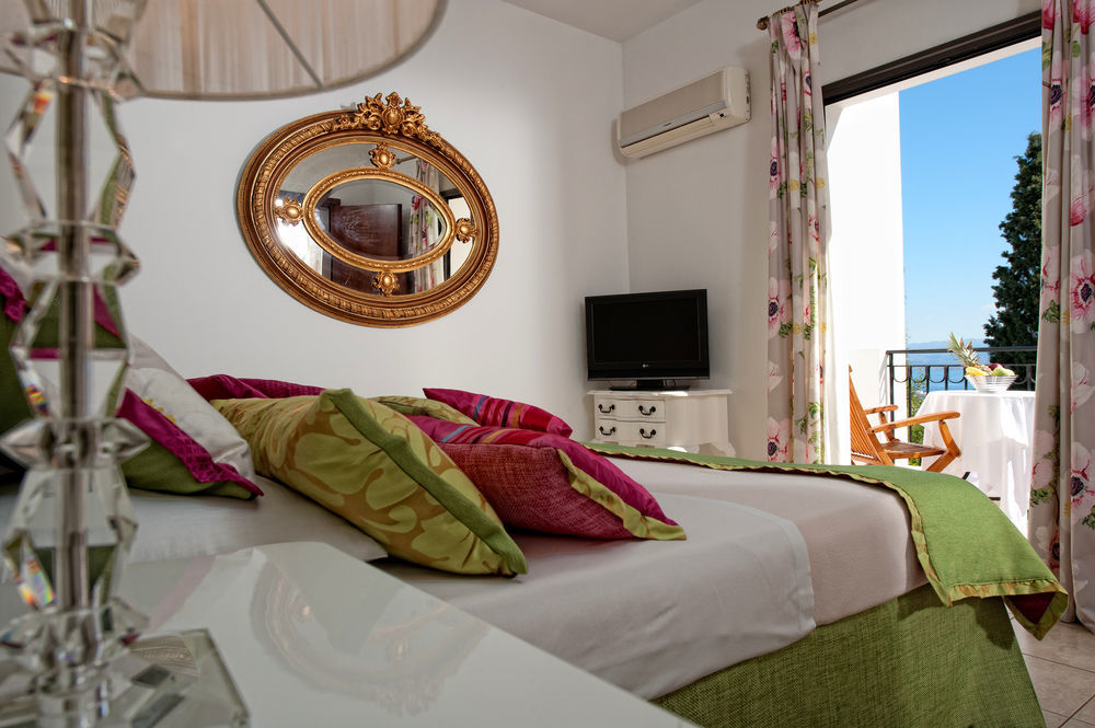 Creta Blue Luxury Collection (Adults Only) Hotel Herszonisszosz Kültér fotó